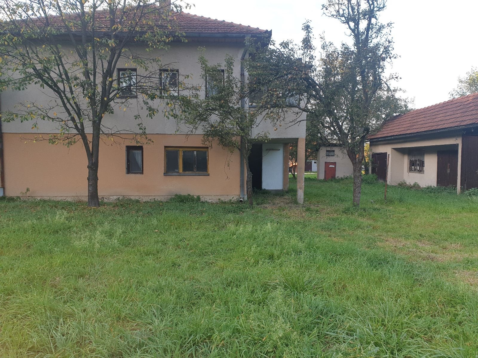 Etos Nekretnine, prodaja, Vitez, Krušćica, kuća, zemljište, garaža