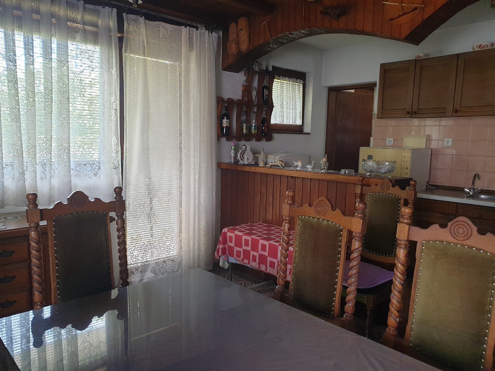 Etos Nekretnine, prodaja, kuća, zemljište, Travnik, Vitez, Bosna, BiH, dvorište